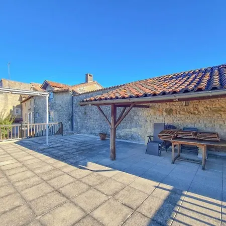 The Wild Geese Bed & Breakfast 3*