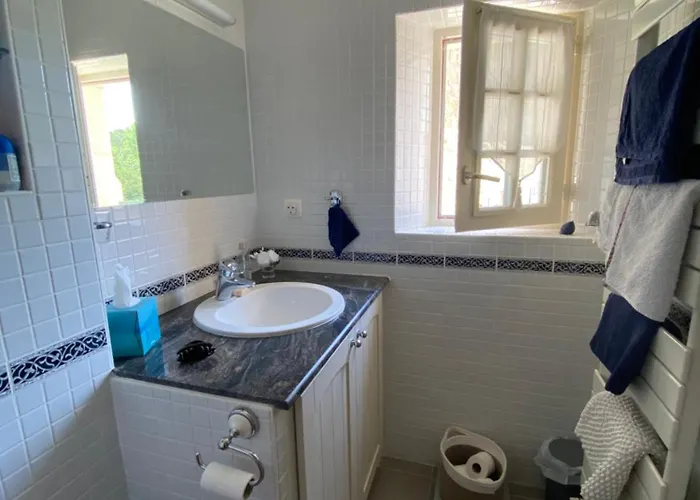 The Wild Geese Bed & Breakfast